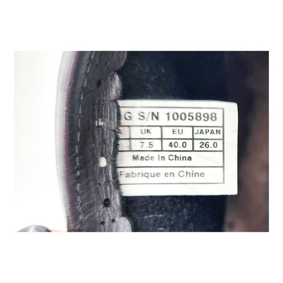 UGG Gray Ankle Boots Suede Minimalist Design - Picture 10 of 13